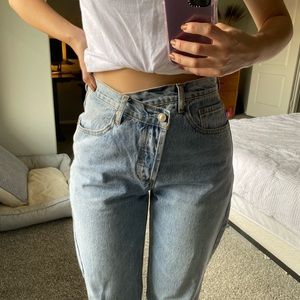 Princess Polly- Holly Asymmetric Straight Leg Jean